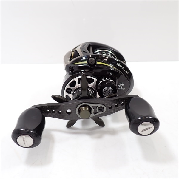 レボＬＴＺＡＥ７４レーシング左